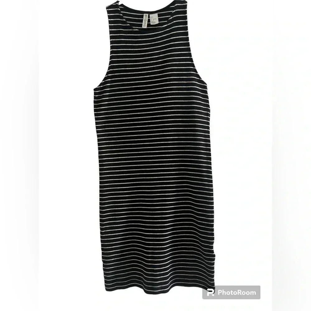 Divided cotton dress